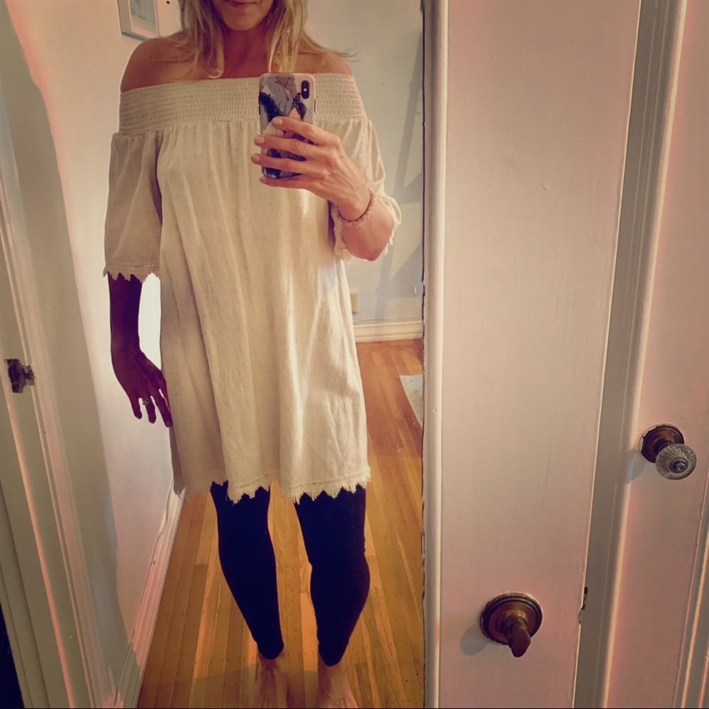 Audrey off shoulder tunic